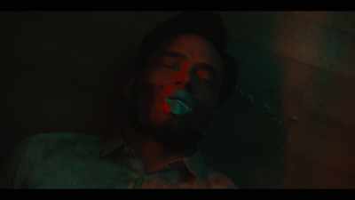 (neon buzzing) - Jett