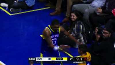 - [net whooshing]
- [audience cheering] - Destination NBA: A G League Odyssey