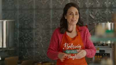 [Netta chuckles sheepishly] - Scouting for Christmas