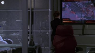 - Network op seven.
- It's Michelle. - 24