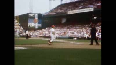 Never got booed in
a white uniform. - Charlie Hustle & the Matter of Pete Rose
