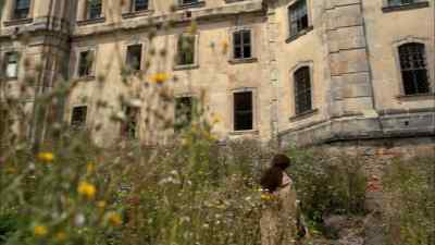 Never keep a lady waiting! - The Musketeers