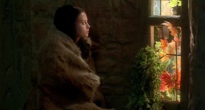 Never look a raven in the eye for too long - Snow White: A Tale of Terror
