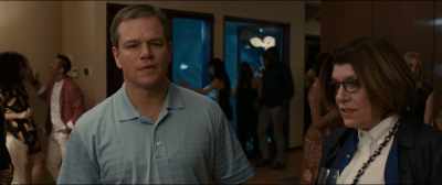 Never more than ten meters away from his boat. - Downsizing