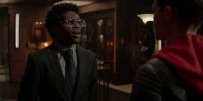 Never stopped until he put the
guy who shot my dad behind bars. - Batwoman