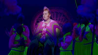 ♪ Never thought
that I could ride so high - The SpongeBob Musical: Live on Stage!