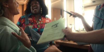 New script, Ms. Anderson. - Pam & Tommy