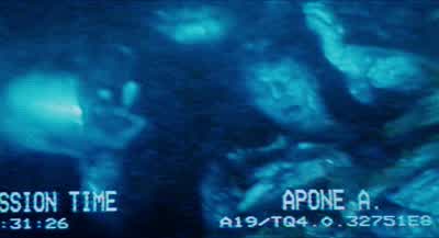 Newt, go sit up front. - Aliens