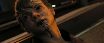 Newt? Newt? Hey! Hey! Newt! Hey! We're gonna try this. Okay? We gotta move, now. Let's get you up, c - Maze Runner: The Death Cure