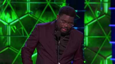 Next "Die Hard,"
you put me in it. - Comedy Central Roast of Bruce Willis