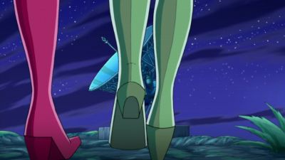 Next time let's
take the escalator. - Totally Spies!