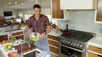 Next, what we're gonna do, - Selena + Chef
