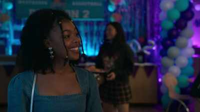 -Next year, DI.
-[upbeat music playing on speakers] - Big Shot