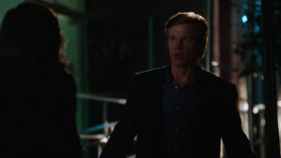 - Nice aim, Shaw.
- Back at you. - Person of Interest