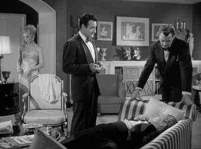 Nice boy. But does he always
take on so much altitude? - The Bad and the Beautiful
