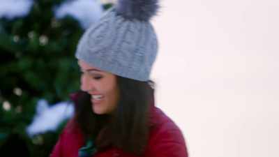 Nice, Charlie! - The Christmas Sitters
