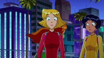 Nice distraction. - Totally Spies!