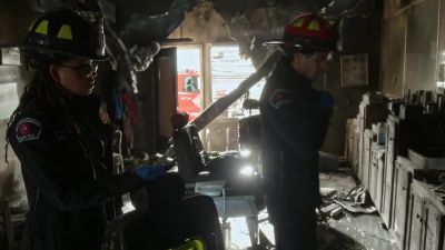 Nice and easy, nice and easy. - Station 19