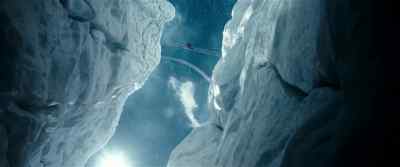 Nice and easy, you're tied in, mate. - Everest