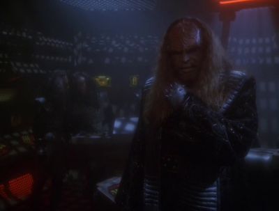 Nice fit. - Star Trek: Deep Space Nine