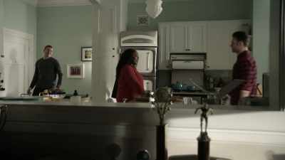 - Nice to meet you, Eddie.
- BUCK: Carla. - 9-1-1