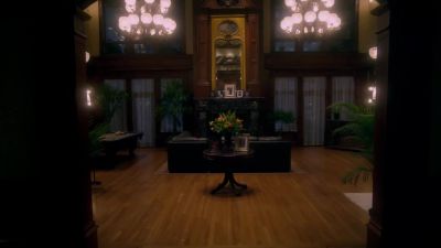 Nice modest digs, Jay-z. - Supernatural