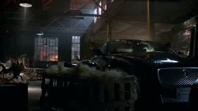 Nice place you have here. - Arrow