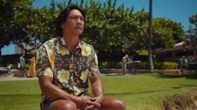 - Nice shirt.
- Lahela. - Doogie Kamealoha, M.D.