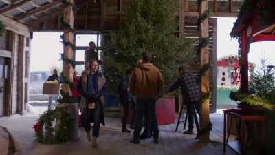 Nice. Well,
it's nice to see you again. - A Merry Christmas Wish