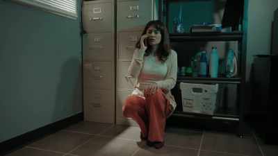 [Nicholas] Because you answered
the phone, Shannon. - My Life Is on the Line