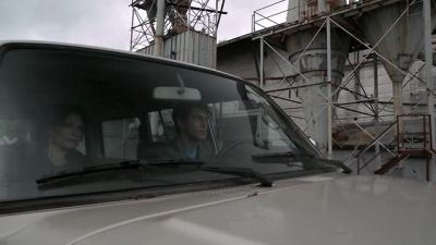 NICK: He's got the agents
inside the building. - Grimm