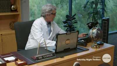 (Nicky)
Yeah, so I guess we should
just do this some other time. - Stalked by My Doctor: A Sleepwalker's Nightmare