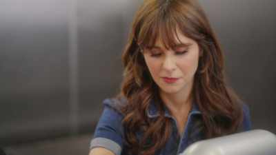 [Nicole] Flakiness
is the goal for I think, - What Am I Eating? With Zooey Deschanel