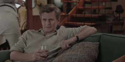 -Night, Louis.
-Night, sleep well. - Under the Vines