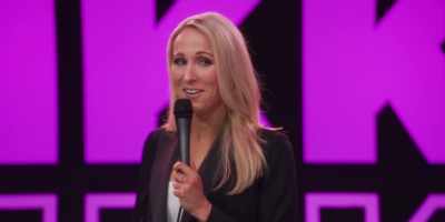 [Nikki gasps] - Nikki Glaser: Bangin'