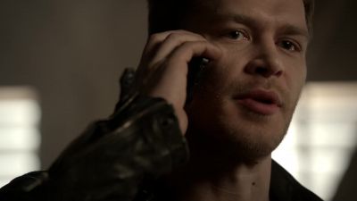 - Niklaus.
- Finn knows about Hope, - The Originals