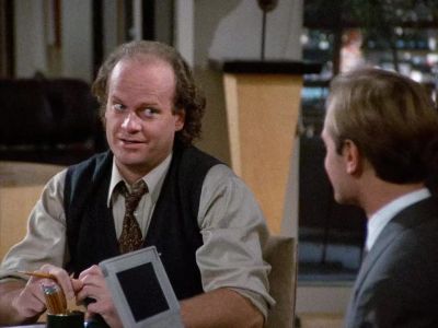 Niles is there a light bulb over my head - Frasier