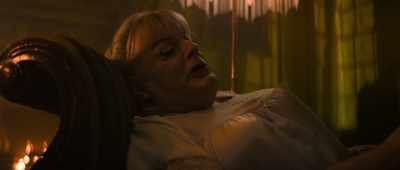 - [Nina groans]
- [blade swishes] - Doctor Jekyll