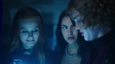 -Nine points?
-Better than "Big girl." - Riverdale