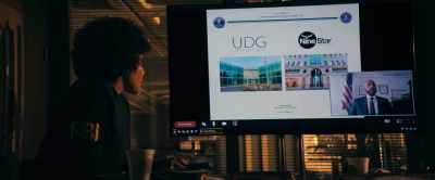 Nine Star United uses
data mining software - The Beekeeper