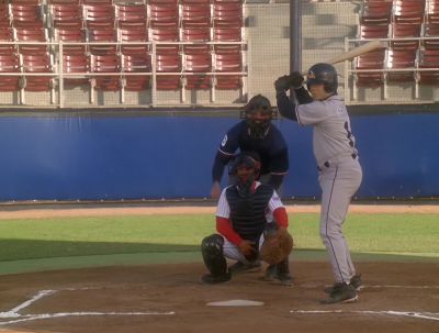 - Niners, let's hear some chatter.
- Hey, batter! - Star Trek: Deep Space Nine
