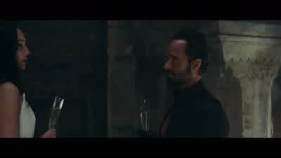 نخب انتهاء عملنا. - Red Notice