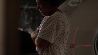 - No allergies?
- Nope. - Longmire
