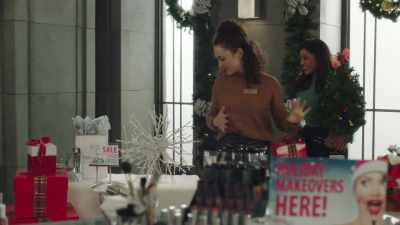 (no audible dialogue) - Christmas 9 to 5