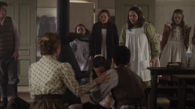 [no audible dialogue] - Anne with an E