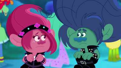 ‐ No, Branch! Petra
took Val backstage - Trolls: TrollsTopia
