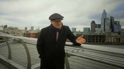 - No British bank
has ever been found guilty - Ross Kemp: Mafia and Britain