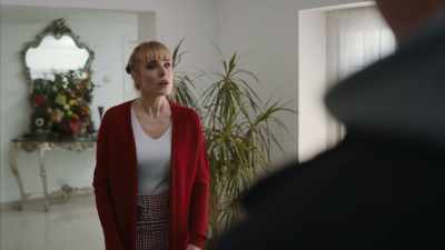 No, Callum, this house is not haunted. - Behave