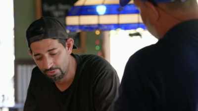 No, we came down here
to try to build
another delivery hub, - Deadliest Catch: Bloodline