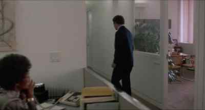 No, he can call you back. - Lost in America